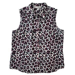 Tradition B&W Leopard Print with Maroon Accents Sleeveless Button Down Shirt